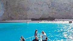 Το μαγευτικό Ναυάγιο στη Ζάκυνθο και ο καθαρισμός του βυθού