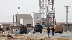 НАТО призывает Турцию остановить наступление в Сирии