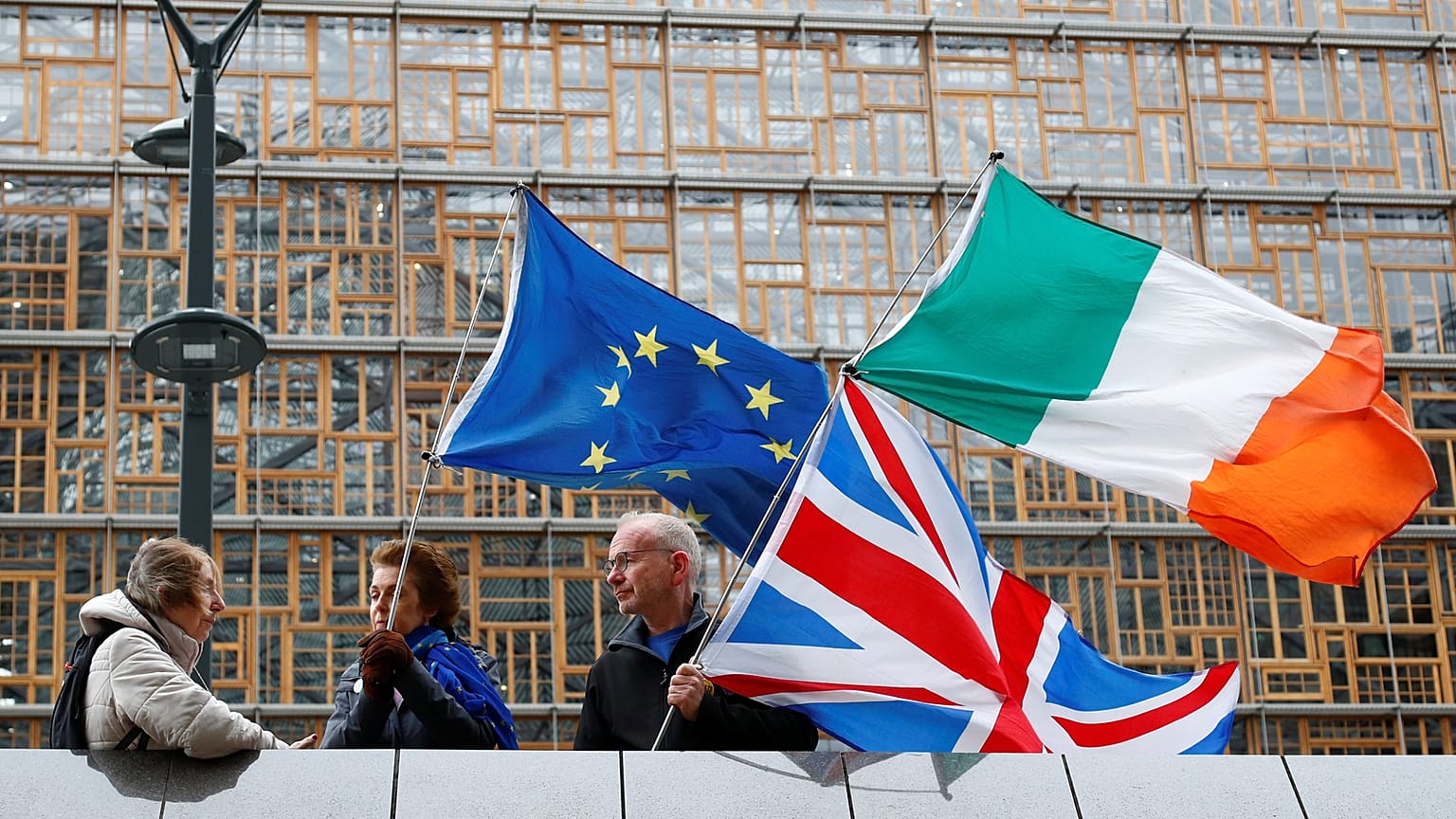 Brexit-ellenes tüntetők utolsó próbálkozása Brüsszelben