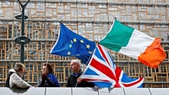 Brexit-ellenes tüntetők utolsó próbálkozása Brüsszelben