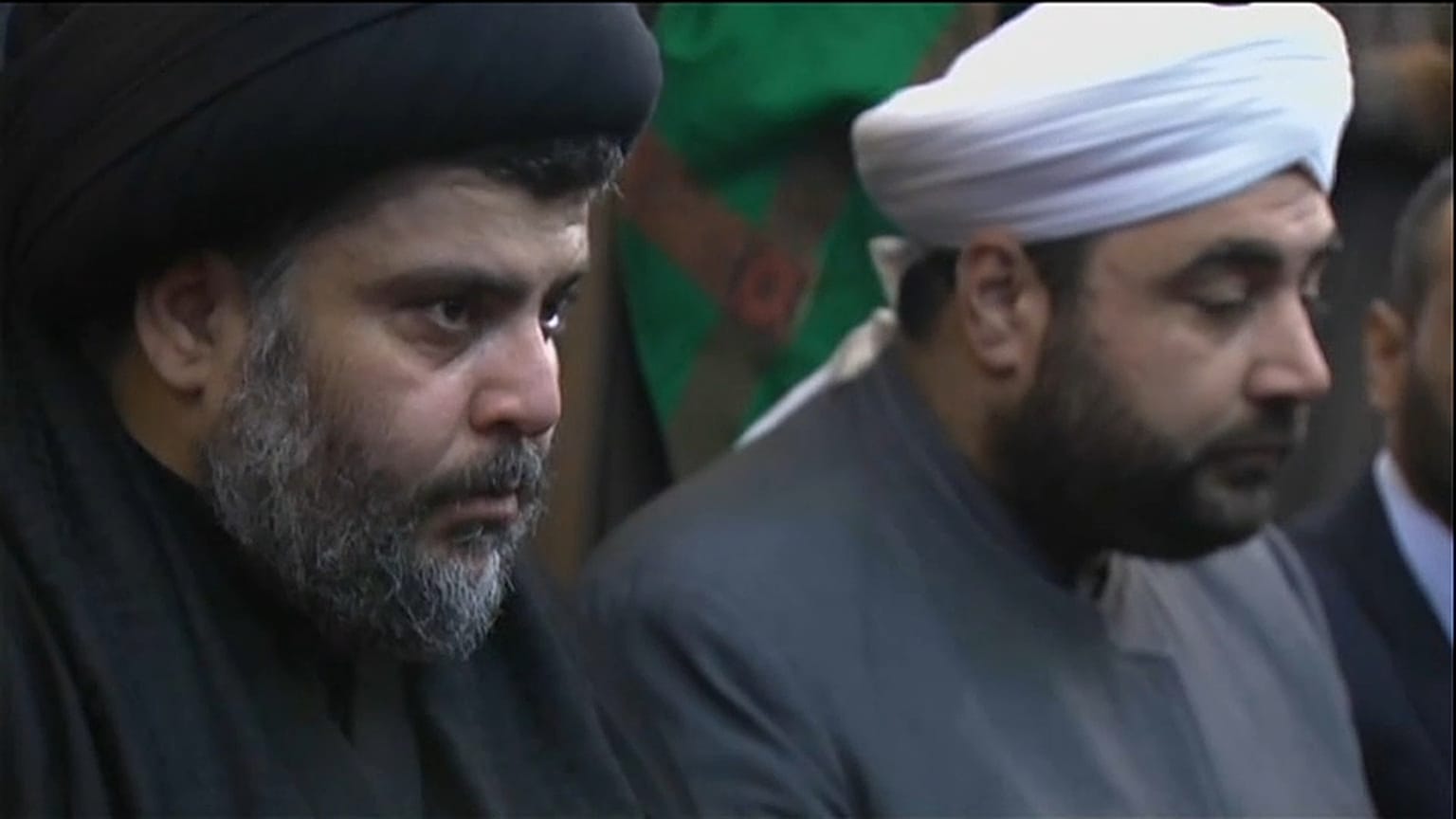 مقتدى الصدر يدعو لتحويل ذكرى أربعينية الحسين إلى تظاهرات ضد الفساد في العراق