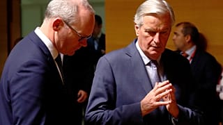 Brexit: Μαραθώνιες συνομιλίες και αγώνας δρόμου