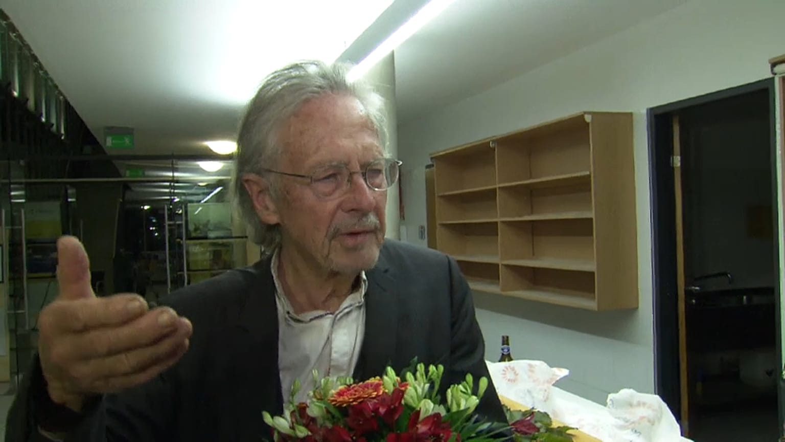 Handke über Frage zu Stanišić-Kritik: "Verschwinden Sie sofort, bitte!"