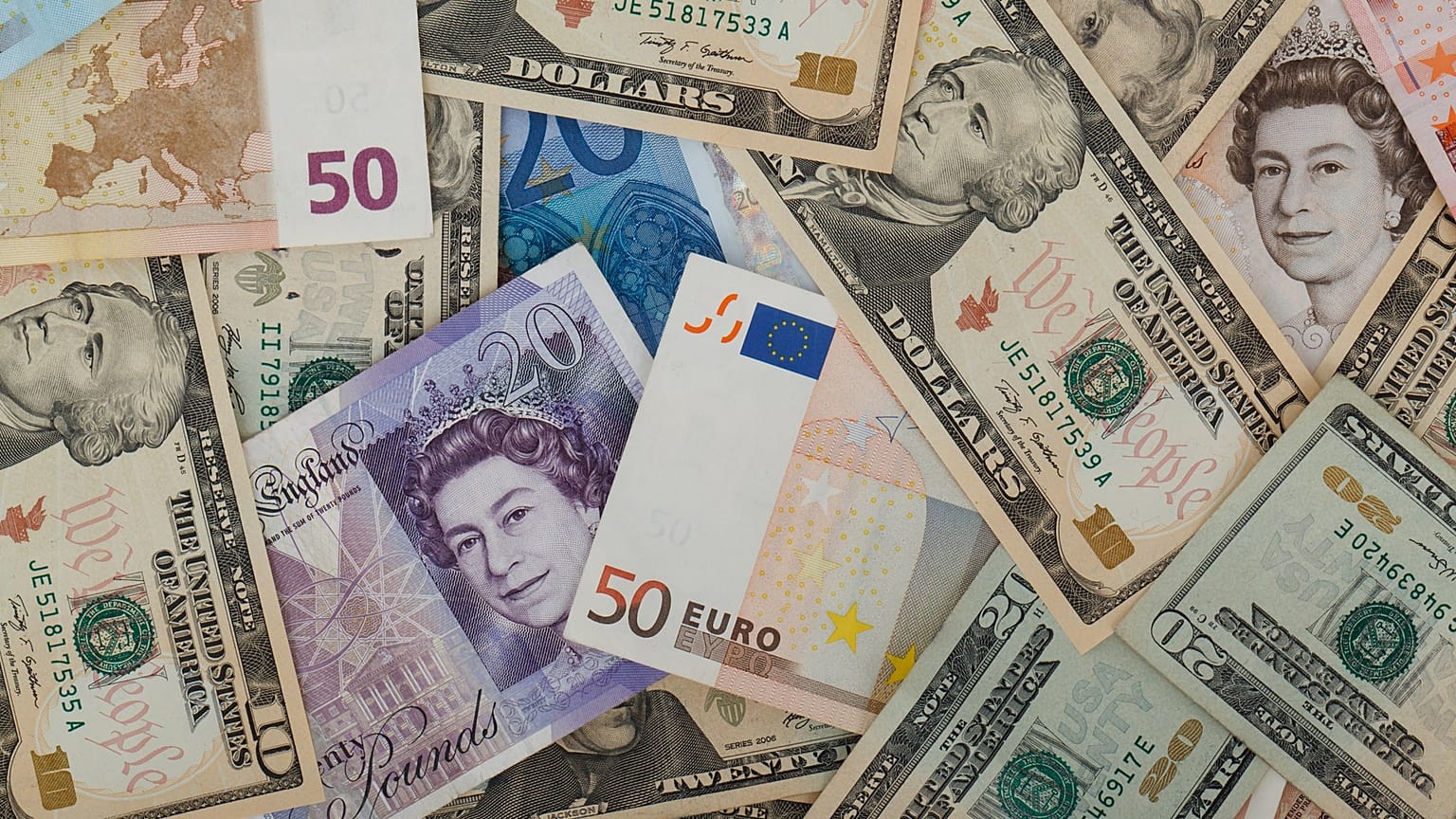 Δασμούς και σε ευρωπαϊκά πολιτιστικά προϊόντα