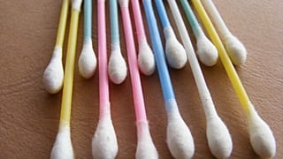 Cotton buds