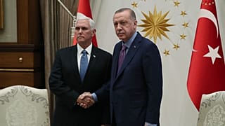 ABD Başkan Yardımcısı Pence ve Cumhurbaşkanı Erdoğan'ın görüşmesi başladı