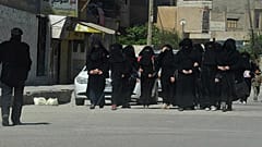 نساء داعش