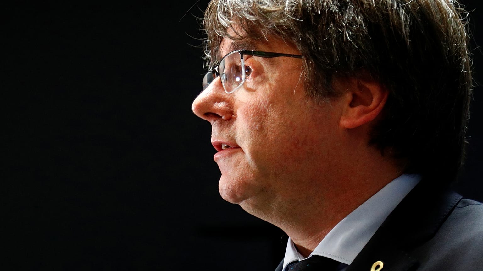 El ex presidente catalán Carles Puigdemont ofrece una conferencia de prensa en Bruselas