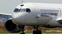 Nach Triebwerksprüfung: A220 der Swissair darf wieder starten