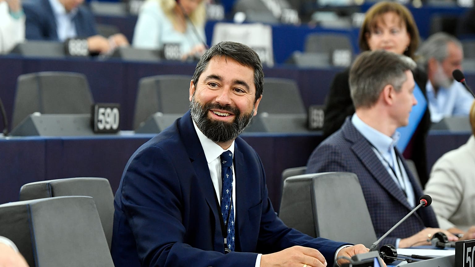 Ismét nekifut Hidvéghi Balázs jelölésének a Néppárt