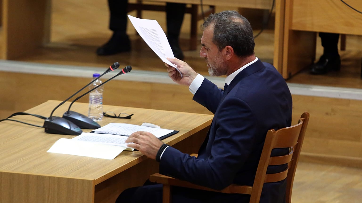 Ο πρώην βουλευτής της Χρυσής Αυγής Νίκος Μίχος απολογείται