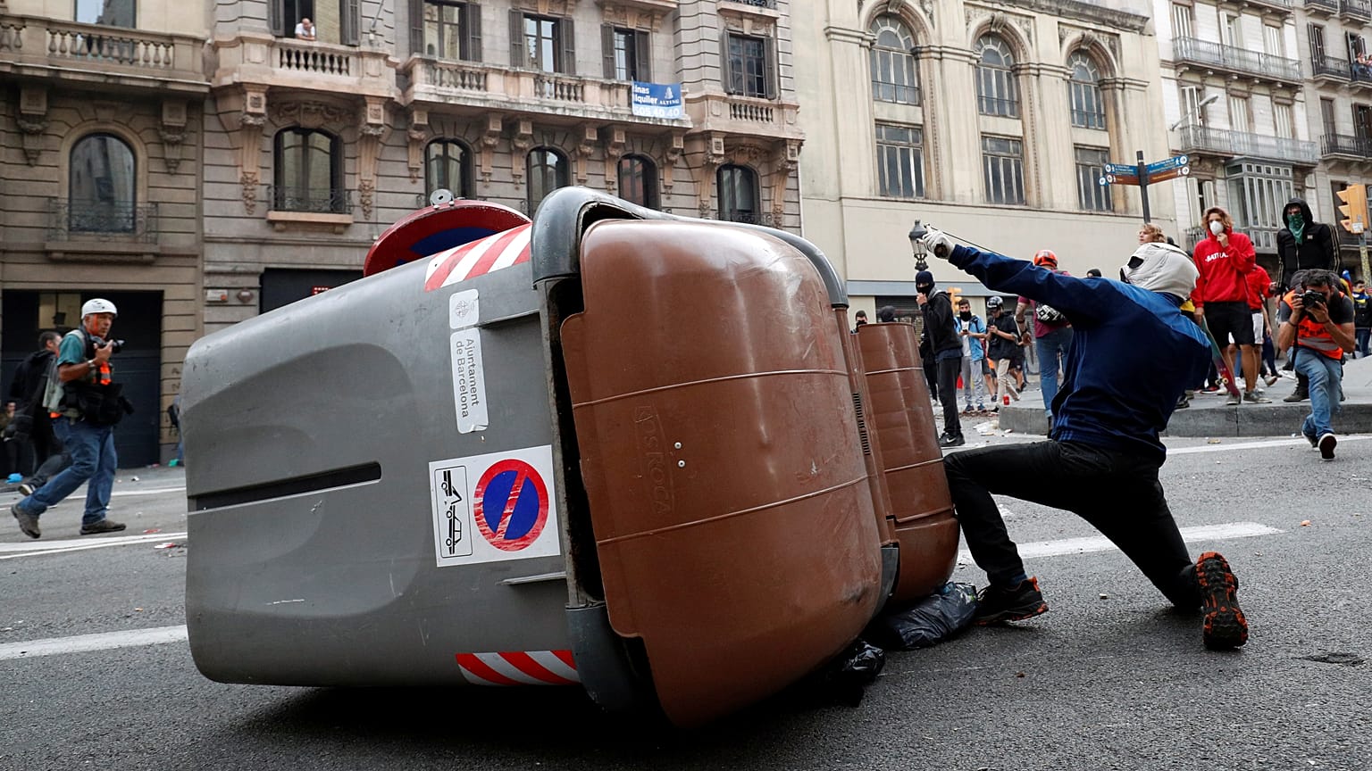 Барселона: полмиллиона протестующих