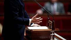 Fransa'da 59 vekil Türkiye'nin NATO üyeliğinin askıya alınmasını istedi