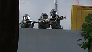 Hong Kong, una nuova domenica di violenza