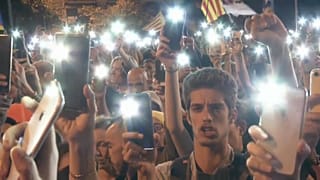 Barcellona non abbassa la testa