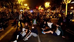 Βαρκελώνη: Έβδομη νύχτα διαδηλώσεων (εικόνες)
