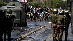 رئیس جمهوری شیلی در سومین شب ناآرامی‌ها: کشور ما درگیر جنگ است
