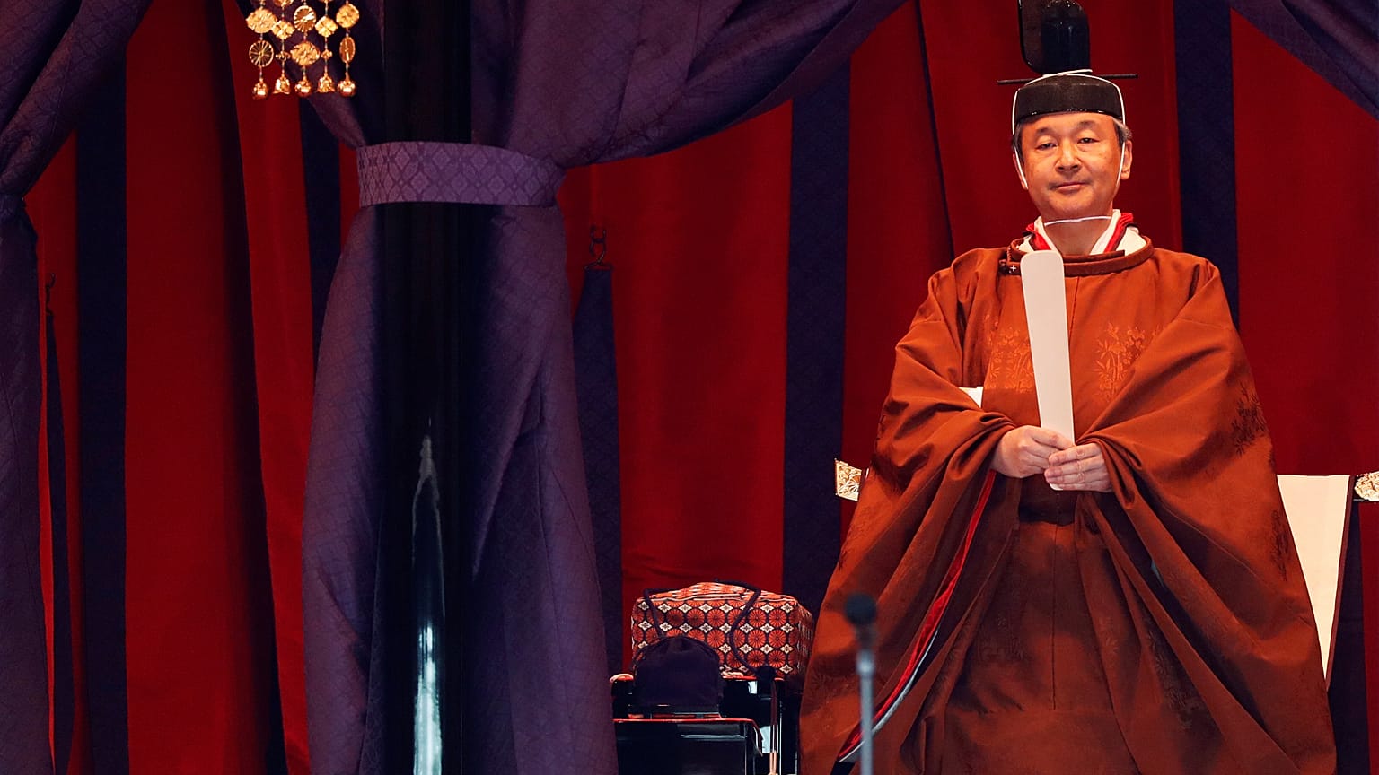 Emperor Naruhito attends a ceremony to proclaim his enthronement to the world, called Sokuirei-Seiden-no-gi, at the Imperial Palace in Tokyo, Japan October 22, 2019. 