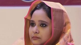 Bangladesh, deputata espulsa dall'università: avrebbe pagato 8 sosia per fare gli esami al posto suo