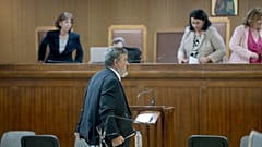 Ο πρώην βουλευτής της Χρυσής Αυγής Χρήστος Παππάς  απολογείται κατά τη διάρκεια της Δίκης της Χρυσής Αυγής