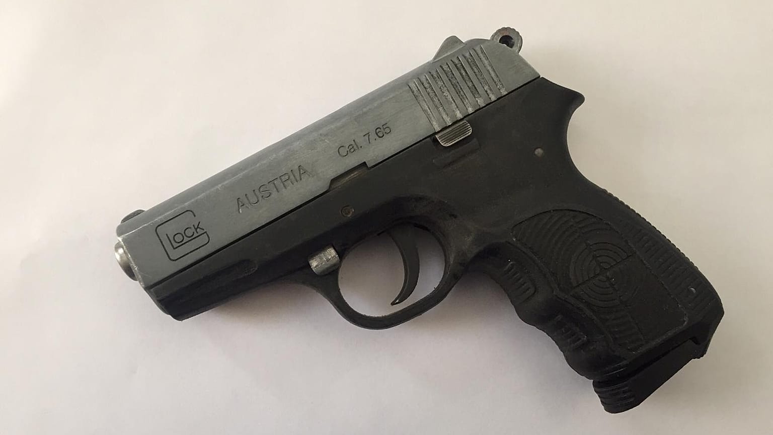 Çin'de 5 kiralık katilin yarı fiyatına birbirlerine devrettiği cinayet mahkemede son buldu