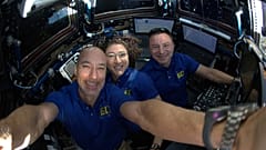 Luca Parmitano al comando della Iss: "Un lavoro di squadra"
