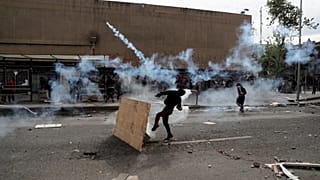 Le Chili gronde toujours, une semaine après le début des manifestations