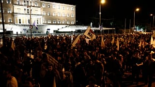 Διαμαρτυρία του ΠΑΜΕ, με συγκέντρωση στα Προπύλαια και πορεία στη Βουλή