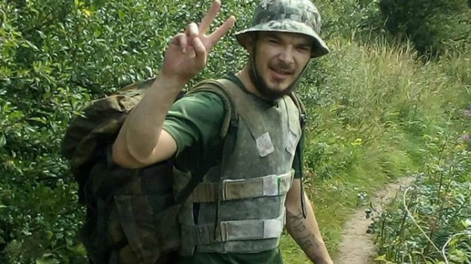 Aidan James'in facebook hesabına yüklenen fotoğrafı