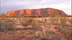 Letzter Tag: Touristenansturm vor Sperrung des Uluru