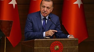 Erdoğan'dan kendisi için "yok edici" ifadesini kullanan Fransız dergisi hakkında suç duyurusu