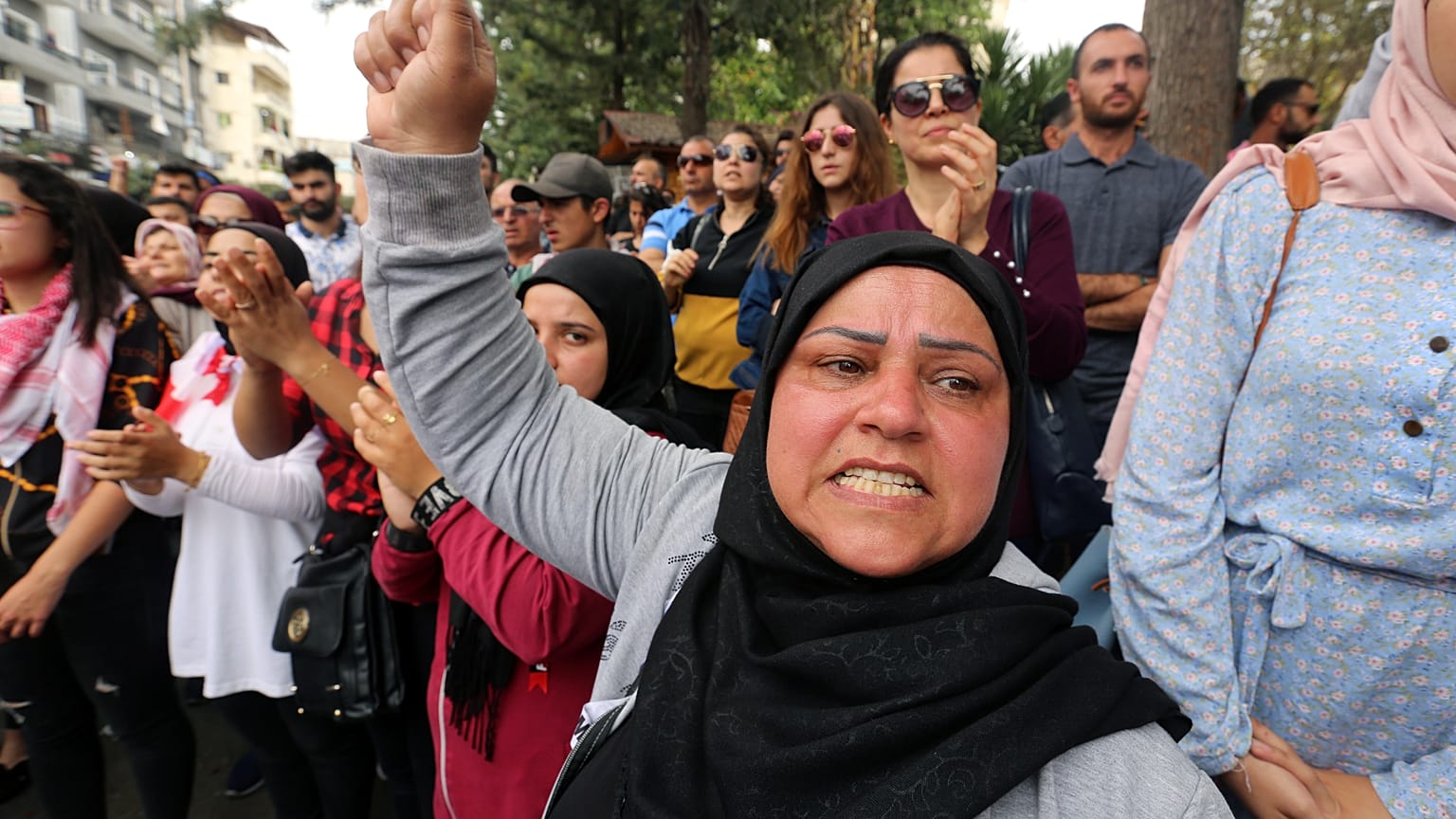 رغم دعوات الحوار متظاهرو لبنان مصرون على مواصلة الحراك 
