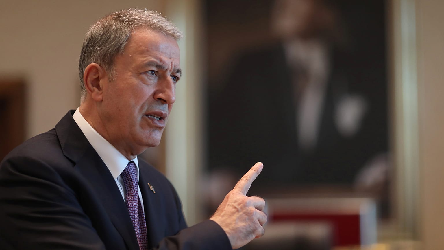 Milli Savunma Bakanı Hulusi Akar