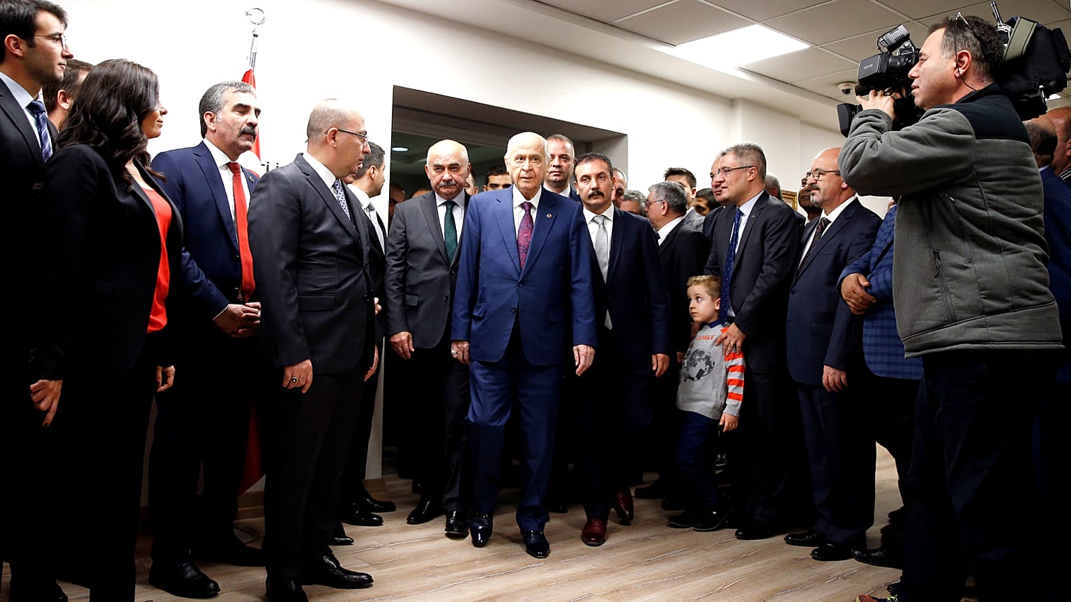 Bahçeli: Ne yapsın Sayın Cumhurbaşkanı? Trump'ın mektubunu müzeye mi koysun?