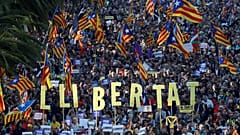 Marcha pelas ruas de Barcelona