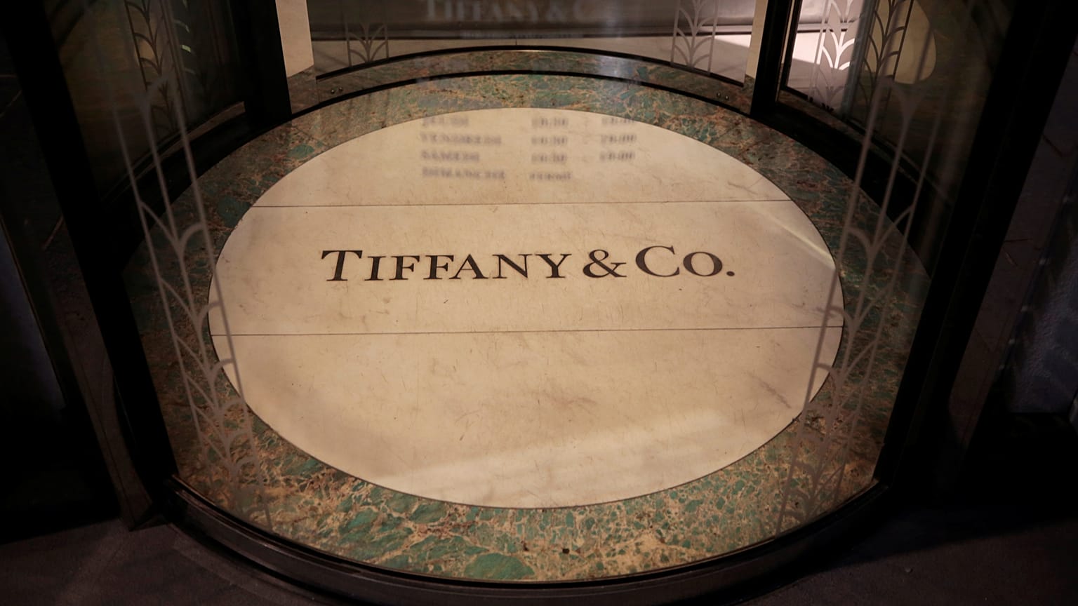 Megvenné a Tiffany&Co-t az LVMH