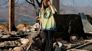 Καλιφόρνια: Οι φλόγες «γλείφουν» τις επαύλεις Λεμπρόν - Σβαρτσενέγκερ