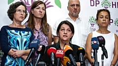 HDP Eş Genel Başkanı Pervin Buldan kayyum kararlarına tepki gösterdi