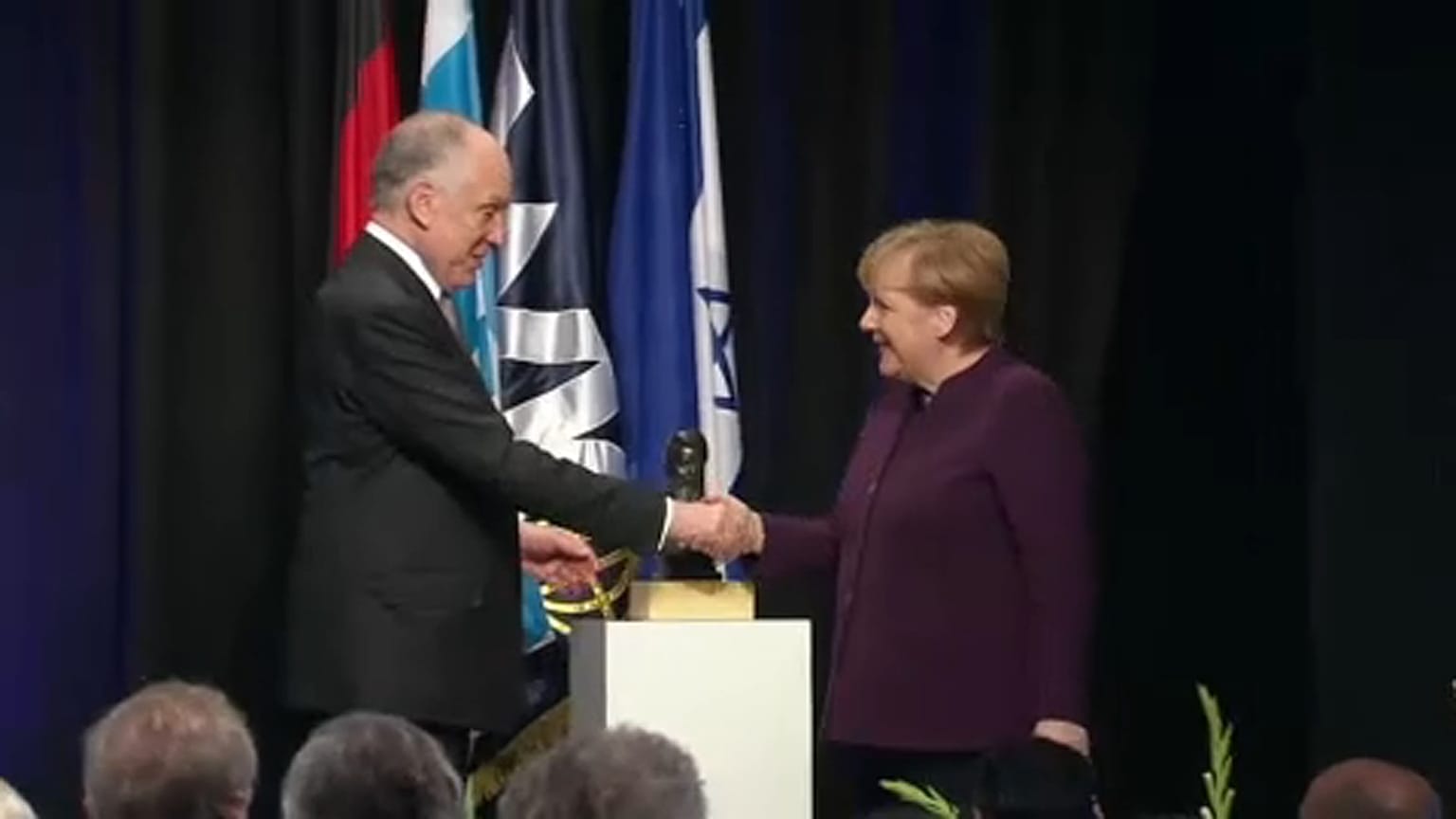 Angela Merkel a „civilizáció védelmezője”