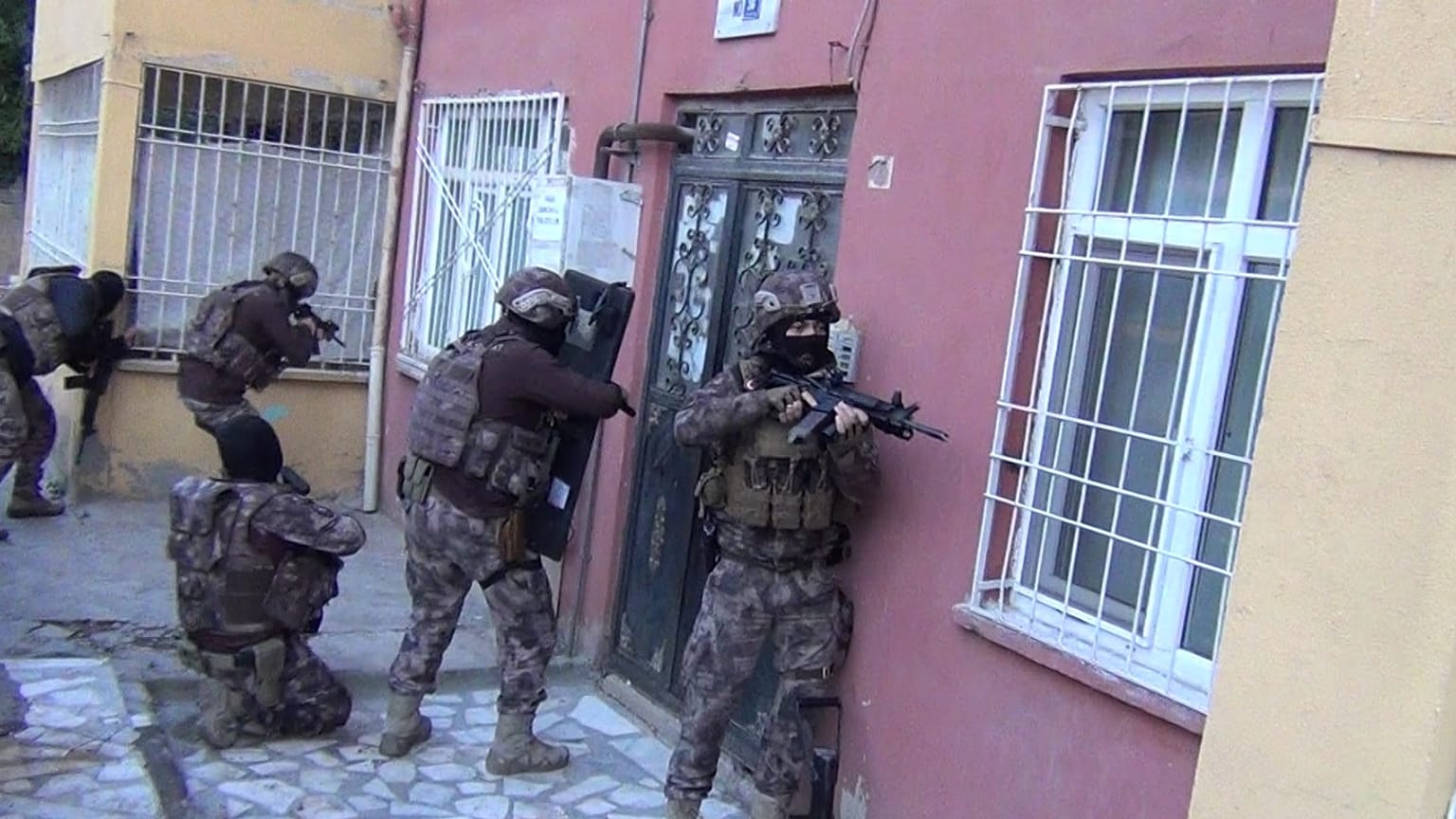 IŞİD'e yönelik operasyonda 