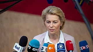 Von der Leyen elfogadta Várhelyit, de ezzel nem tartotta be az ígéretét