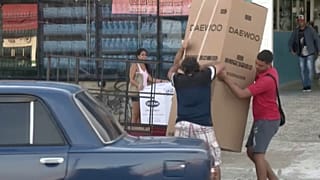 Febbre del dollaro a Cuba