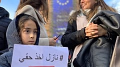 تجمع مخالفان عراقی در مقابل ساختمان کمیسیون اروپا 