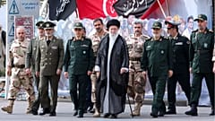 واکنش خامنه‌ای به تحولات عراق و لبنان: برای کشور ما هم از این فکرها کرده بودند