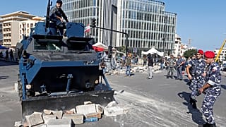 Libano: polizia ed esercito riaprono le strade principali