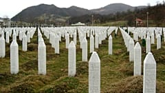 یادبود نسل کشی سربرنیتسا