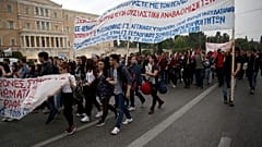 Φοιτητές συμμετέχουν στο Πανελλαδικό φοιτητικό συλλαλητήριο από τα Προπύλαια  προς τη Βουλή
