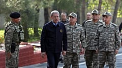 Milli Savunma Bakanı Hulusi Akar