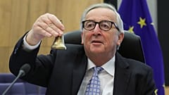  Lejár Juncker mandátuma, de marad