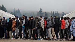Bosnia, si teme la "catastrofe umanitaria" nel campo migranti di Vucjak